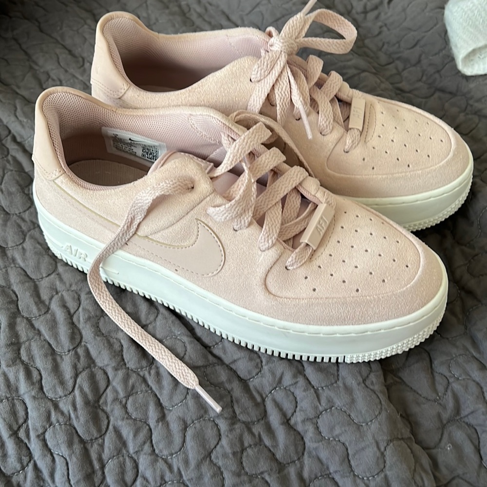 Pink Nike AF1